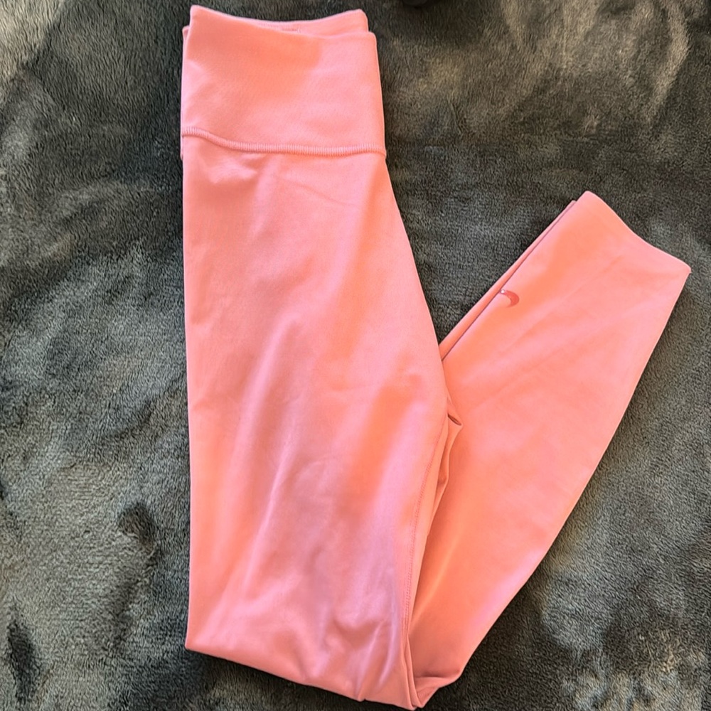 pink workout leggings